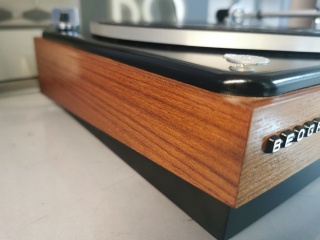 BEOGRAM 1000 TURNTABLE